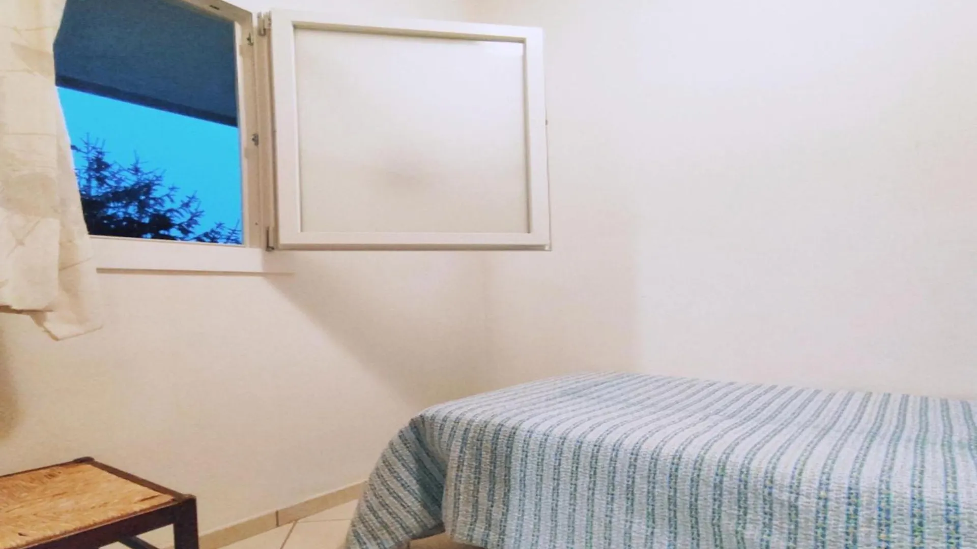 Bright And Cozy Apartment In 比比翁